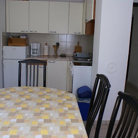 Apartment Ana M Krk Town Luaran gambar