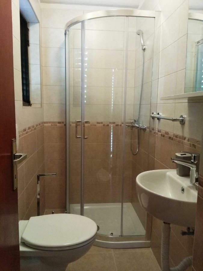 Apartment Ana M Krk Town Luaran gambar